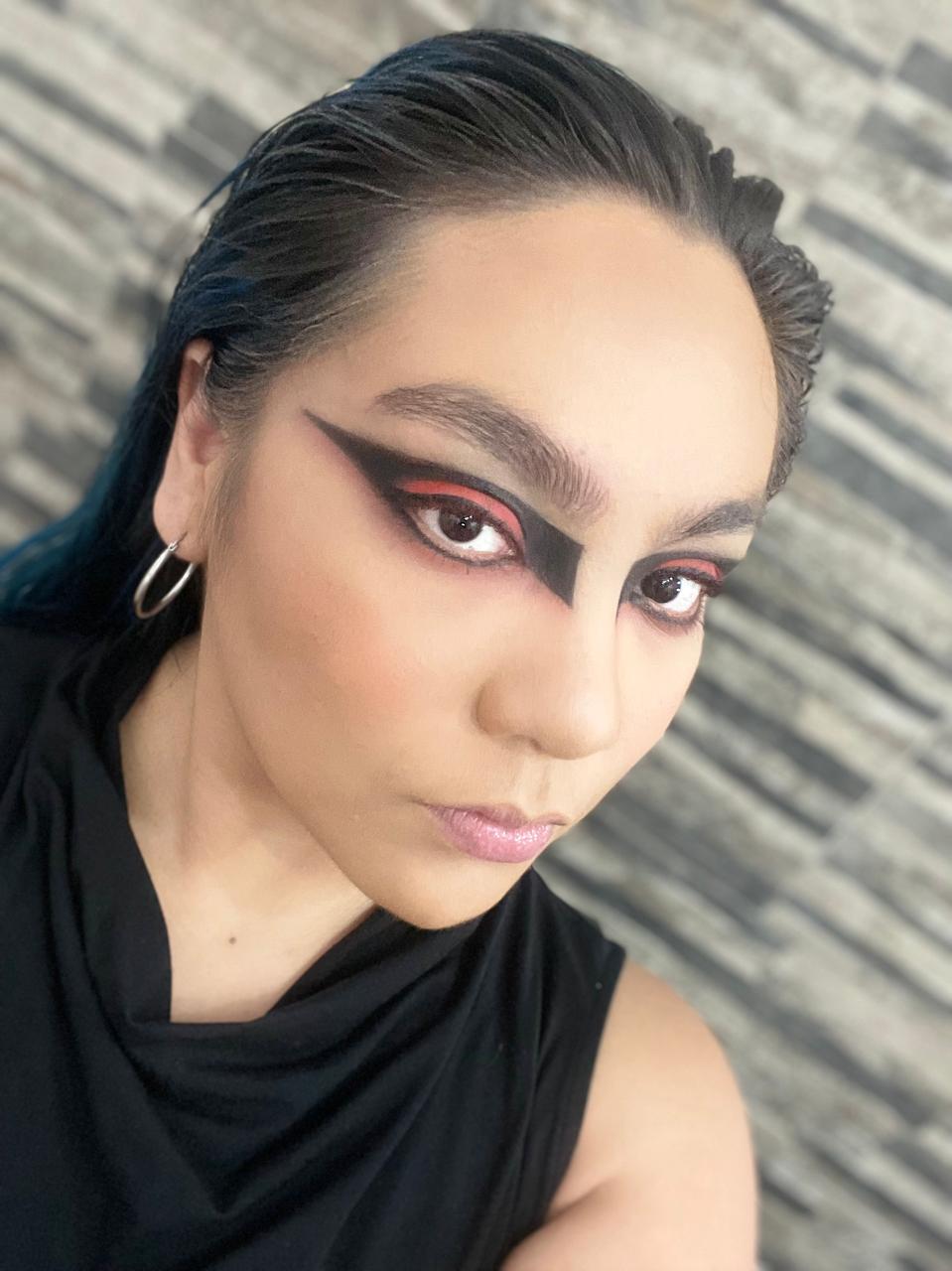 Maquillaje de Terror. Maquillaje de Hallowen. Maquillaje con Efectos Especiales